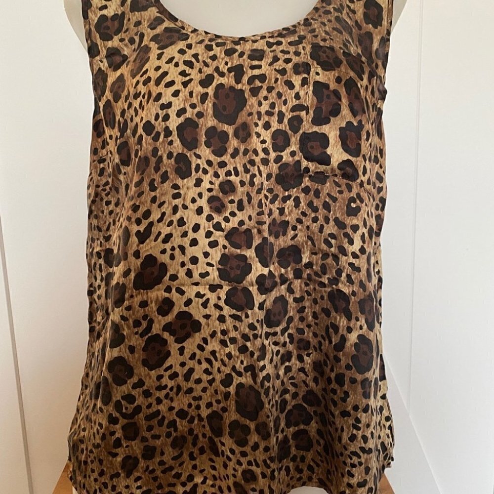 LINE and dot silk tank top leopard print